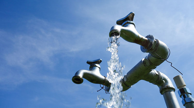 Água - Foto-makieni_AdobeStock_100851251