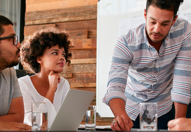 Reunião, trabalho, negócios, formação - Foto-Reprodução_Município de Monchique
