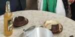 Bolo de tacho-recebimento de placa (3)-close - Foto-Reprodução_Junta de Freguesia de Monchique-Facebook